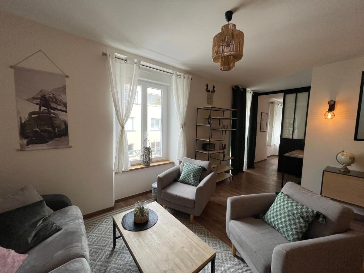 Appartement Tout Confort Haut De Gamme En Plein Centre Ville Gerardmer Exterior photo